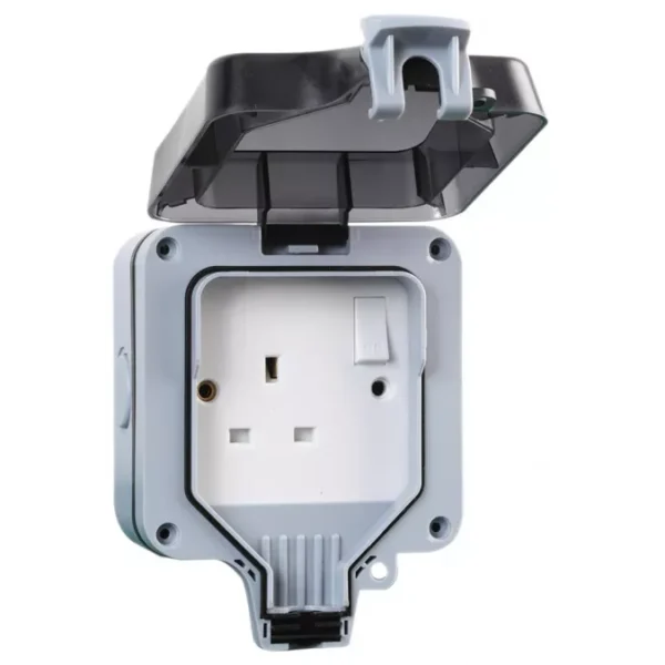 Outdoor 1 Gang Mains 13A Single Switched Socket IP66 Weatherproof, with Hinged Cover